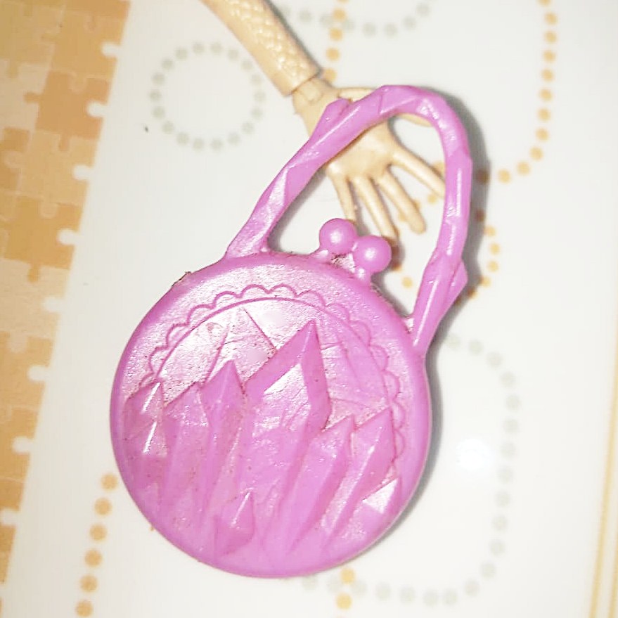 Ever After High Epic Winter Madeline Hatter Doll Purple Purse