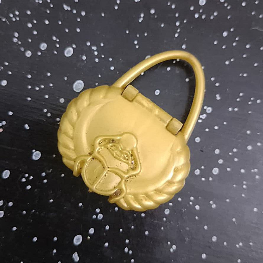 Monster High Cleo De Nile Picture Day Doll - Factory Sample Purse